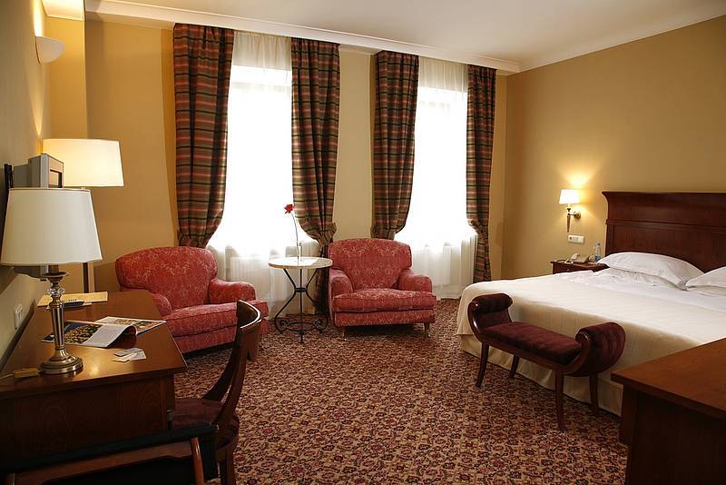 Leopolis Hotel Room photo